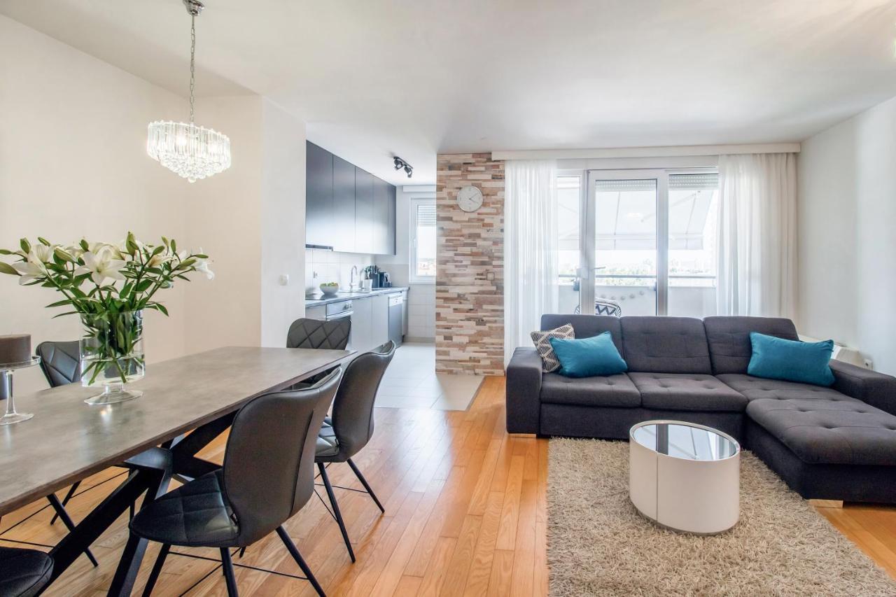 Apartment Montesa Zadar With Free Parking And Balcony Exterior foto